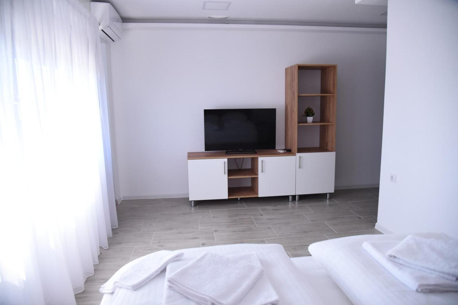 Vb Apartmani Prijedor Esterno foto