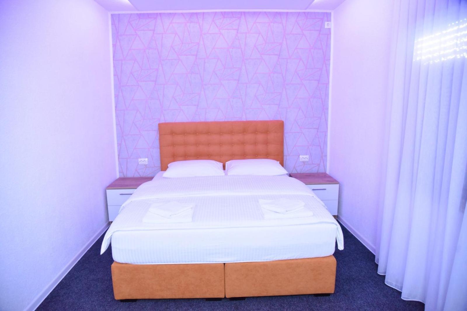 Vb Apartmani Prijedor Esterno foto